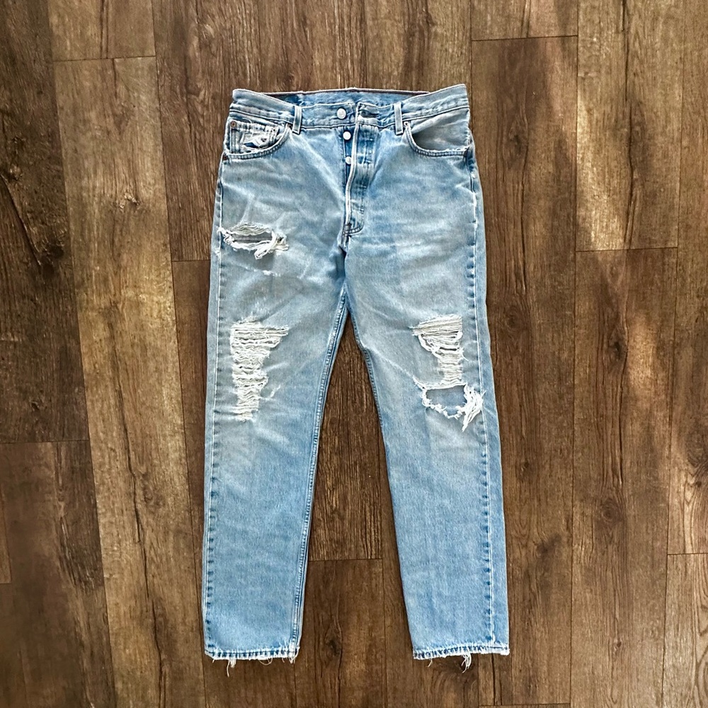 Vintage 90s Levi’s 501 Thrashed Paint splatter JEANS  32x32 grunge straight leg